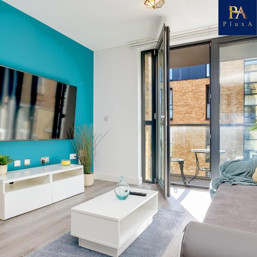 Pluxa Vivid Veranda Beautiful City Centre Apartment With Free Parking Birmingham Exteriér fotografie