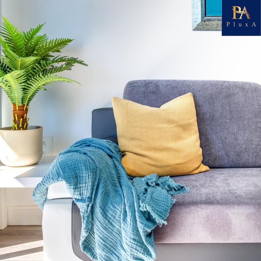 Pluxa Vivid Veranda Beautiful City Centre Apartment With Free Parking Birmingham Exteriér fotografie