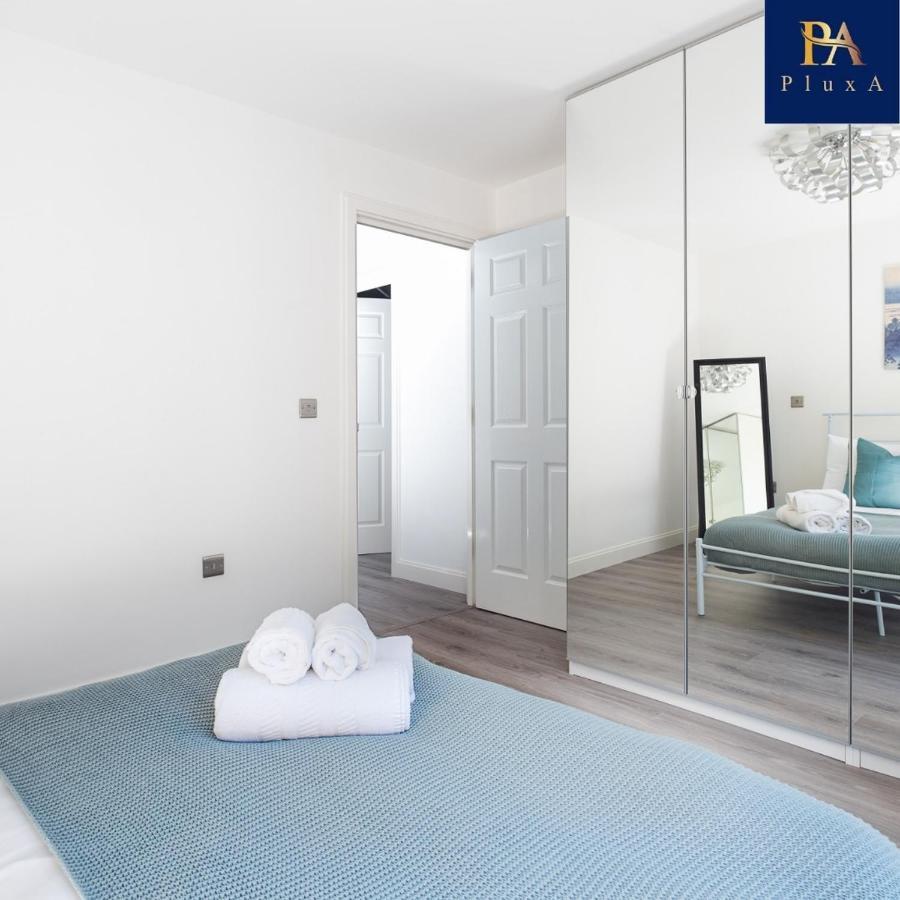 Pluxa Vivid Veranda Beautiful City Centre Apartment With Free Parking Birmingham Exteriér fotografie